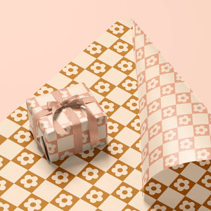 Sustainable Gift Wrap, Flower Checker